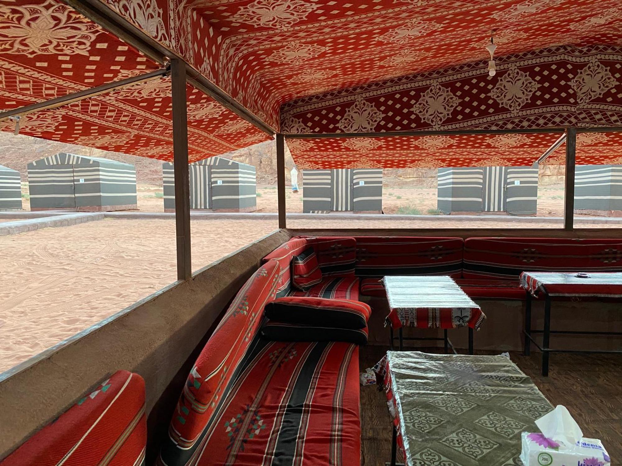 مبيت وإفطار وادي رم Bedouin Memories Camp المظهر الخارجي الصورة