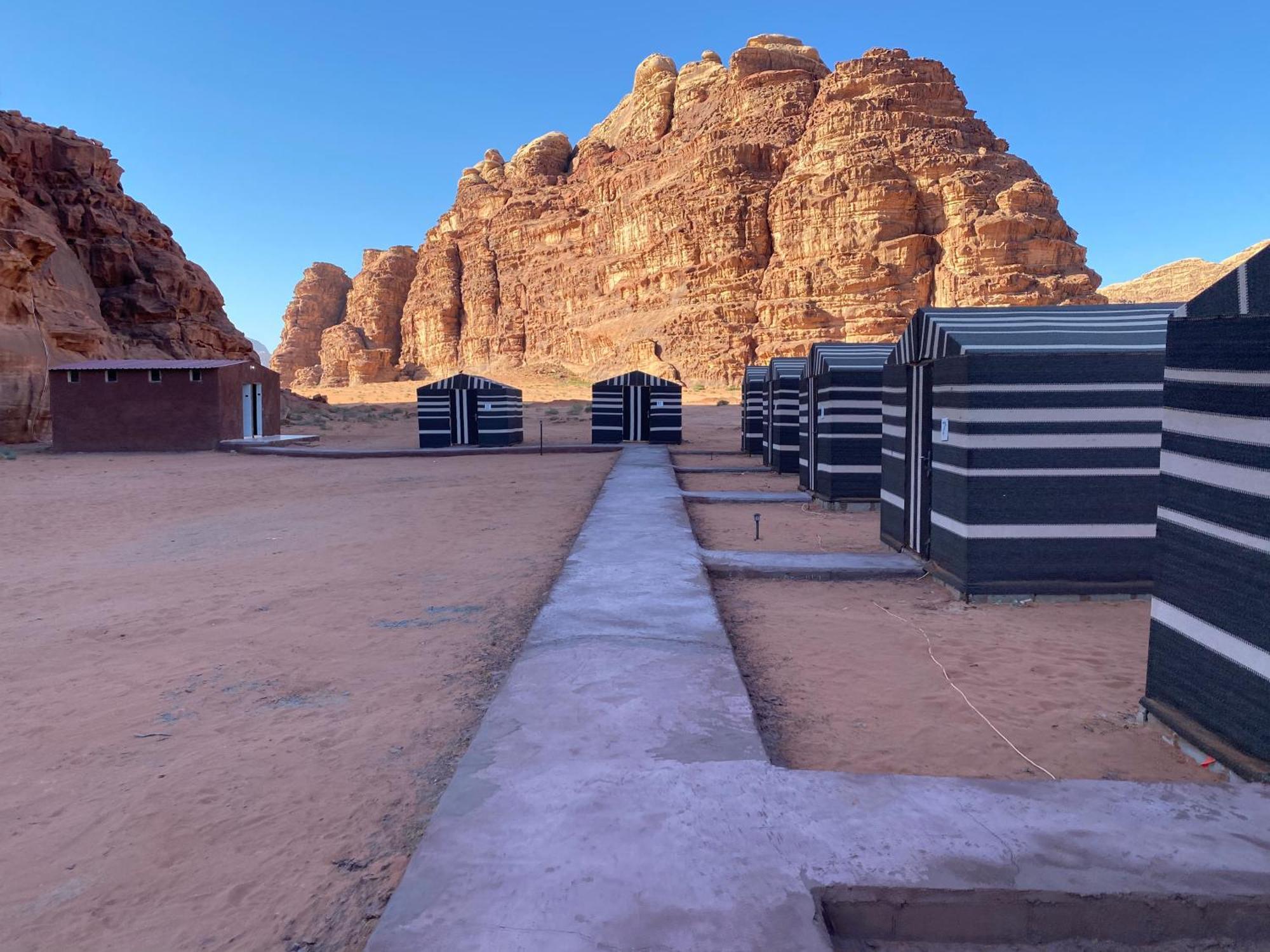 مبيت وإفطار وادي رم Bedouin Memories Camp المظهر الخارجي الصورة